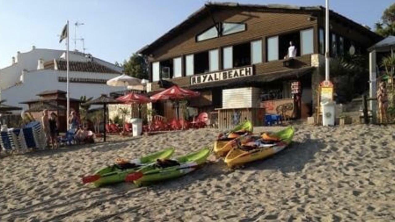 Mi Capricho C16 Beachfront Apartment Sitio de Calahonda Екстер'єр фото