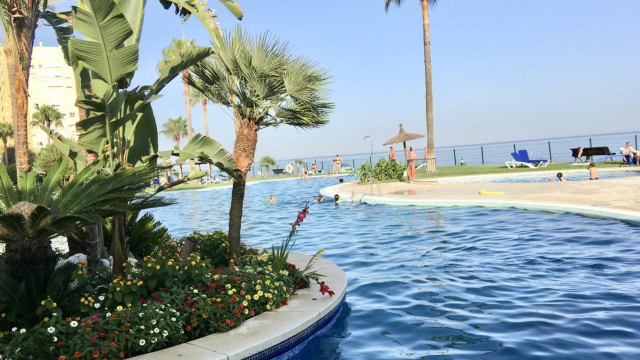 Mi Capricho C16 Beachfront Apartment Sitio de Calahonda Екстер'єр фото